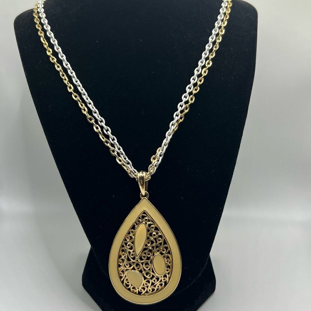 Vintage Gold and Beige Necklace